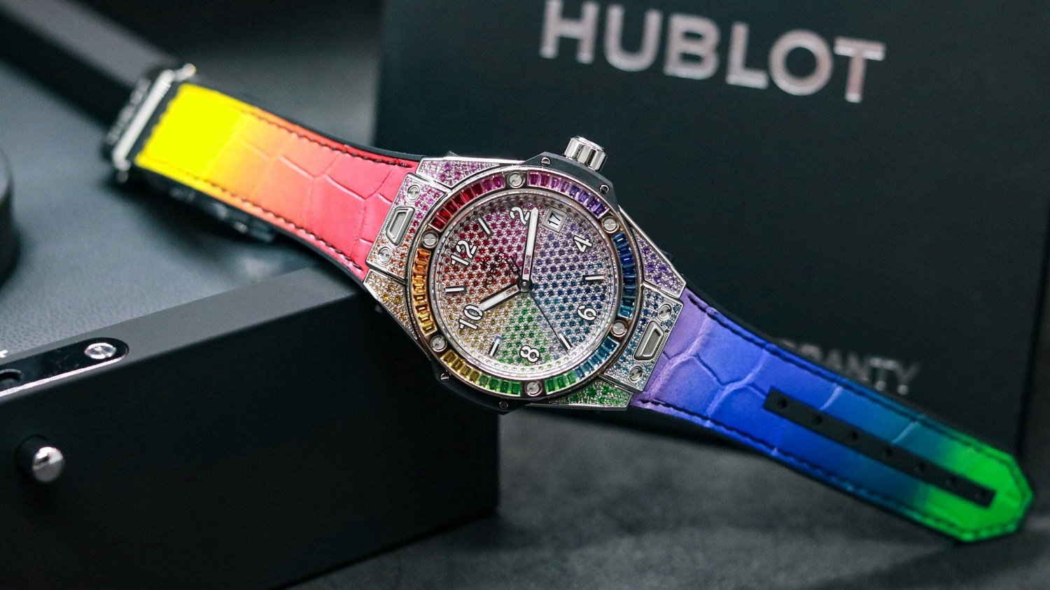  Không thể bỏ lỡ top đồng hồ Hublot nữ đẹp mê mẩn khiến bao quý cô say đắm