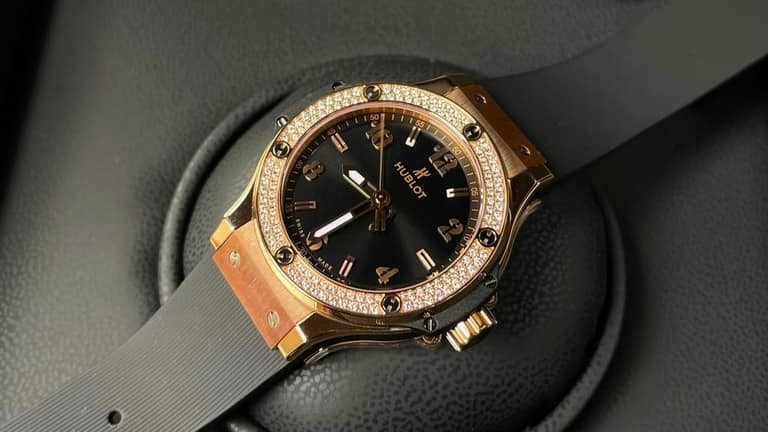  3 cách phân phân biệt đồng hồ hublot thật giả chính xác nhất