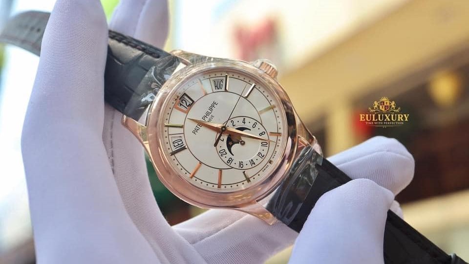  Patek Philippe 5205R: Sự kết hợp hoàn hảo giữa tinh hoa chế tác đồng hồ và vẻ đẹp thanh lịch