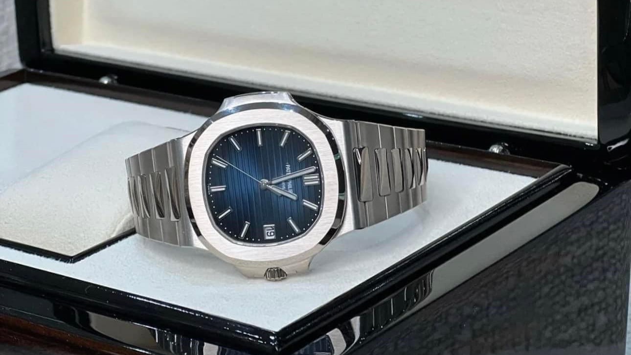  Nét đẹp vĩnh hằng của đồng hồ Patek Philippe Nautilus