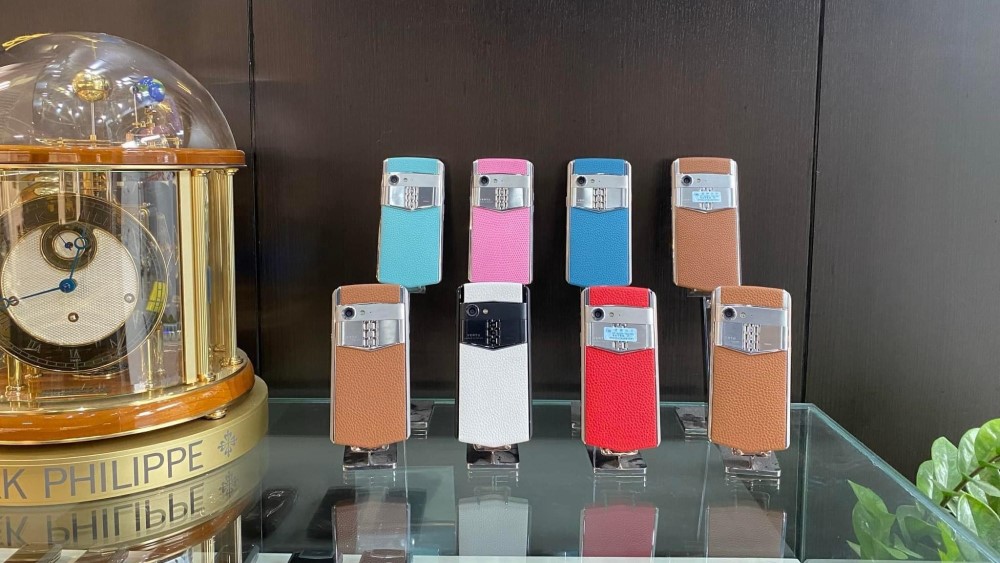  Vertu Aster P -  Siêu phẩm đánh dấu sự trở lại của thương hiệu đẳng cấp