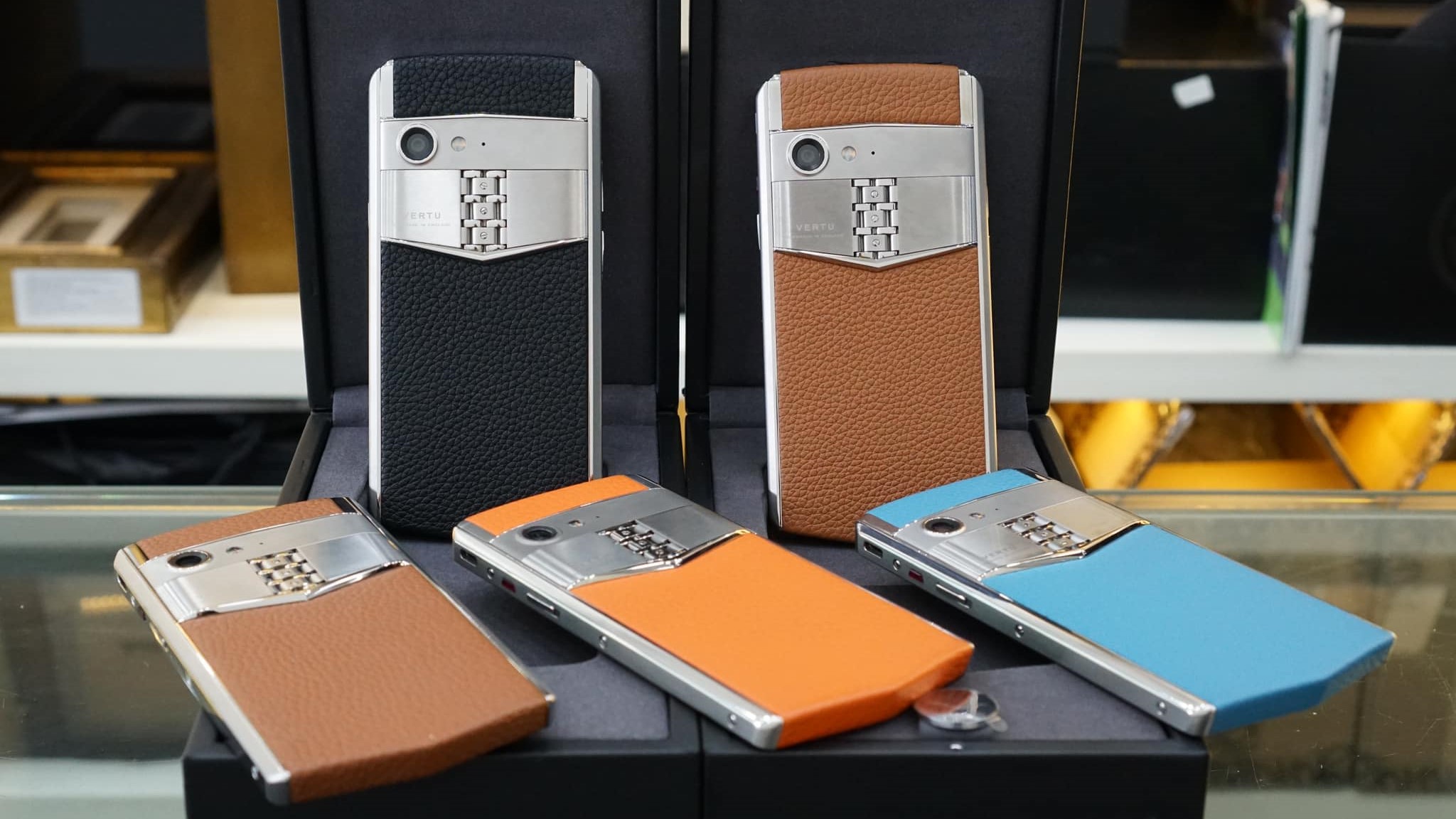  Vertu giá rẻ nhất là bao nhiêu? Những chiếc điện thoại Vertu rẻ nhất thị trường