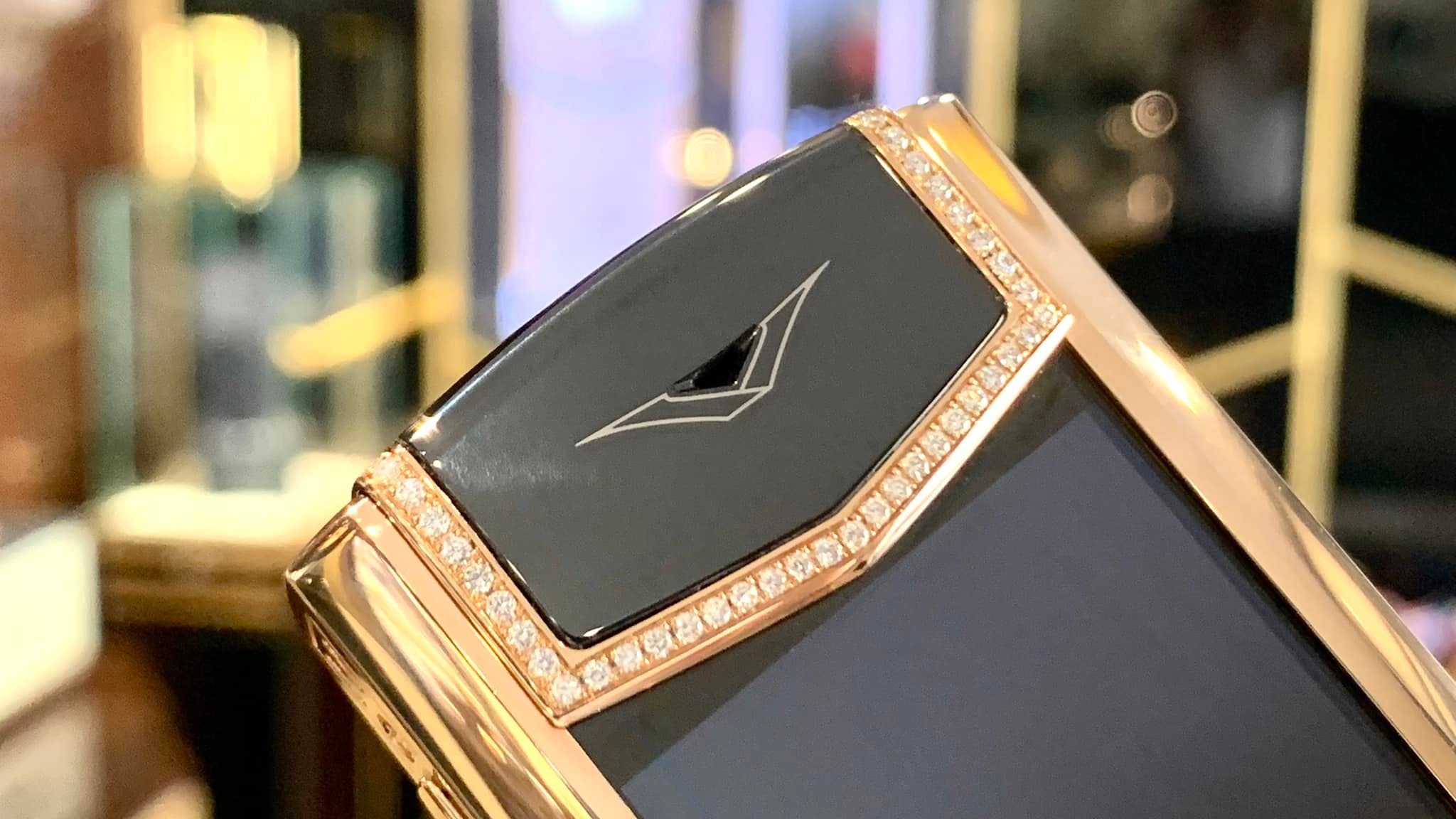  Điện thoại vertu chính hãng - thể hiện đẳng cấp chủ nhân 