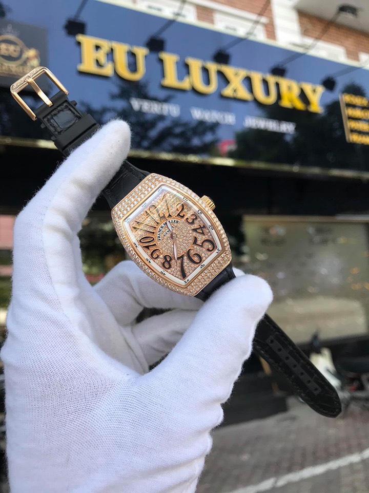 Địa chỉ bán đồng hồ Franck Muller chính hãng uy tín tại Hà Nội 