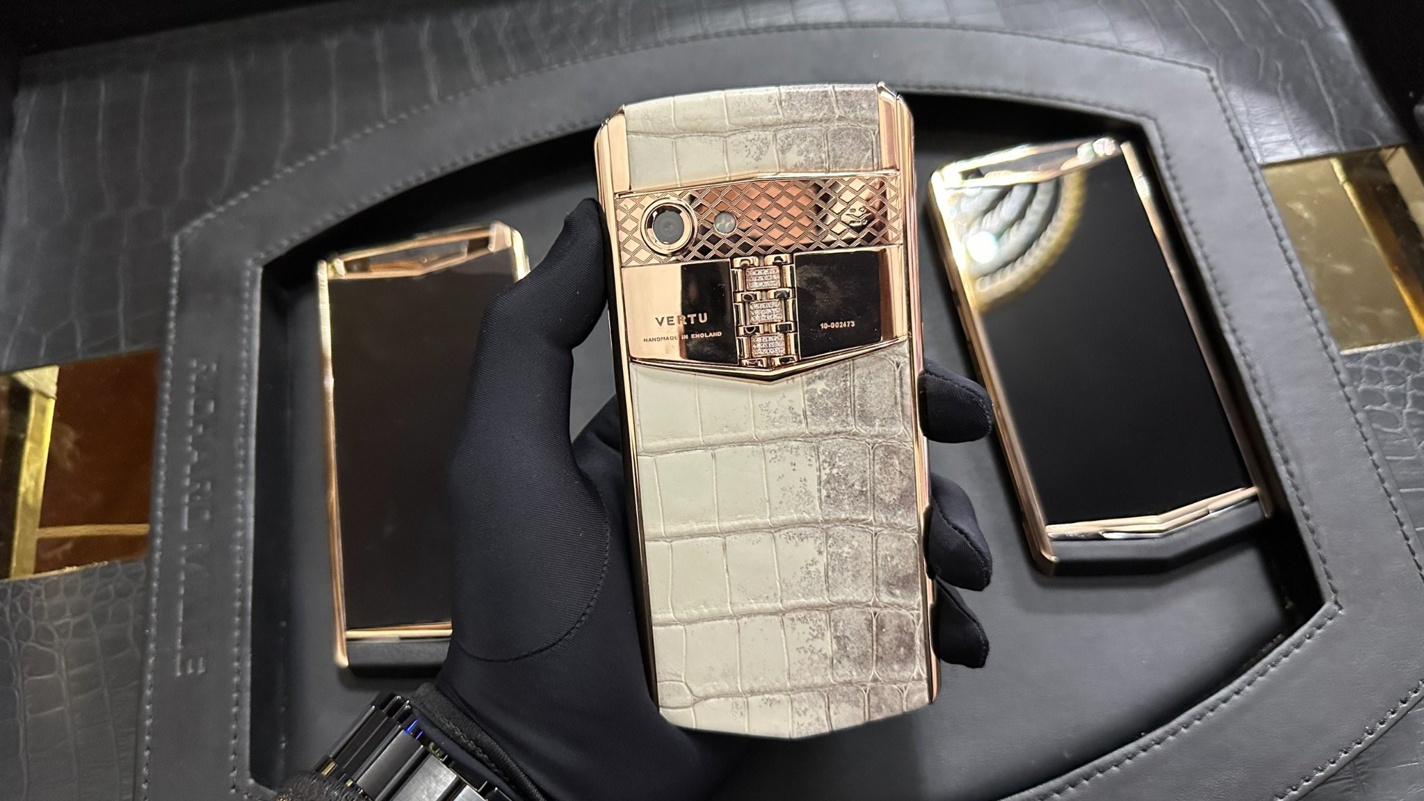  Những sản phẩm điện thoại Vertu Android đặc sắc nhất 2022