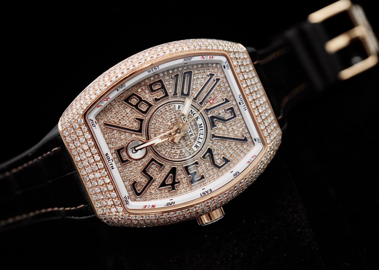 Franck Muller V41 có gì cuốn hút các đấng mày râu?