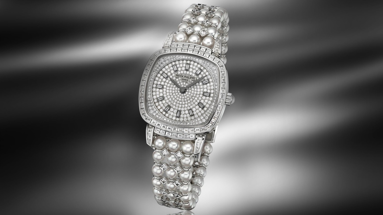  Patek Philippe Full Diamond - Đỉnh Cao Của  Sự Xa Xỉ, Chế Tác Đồng Hồ