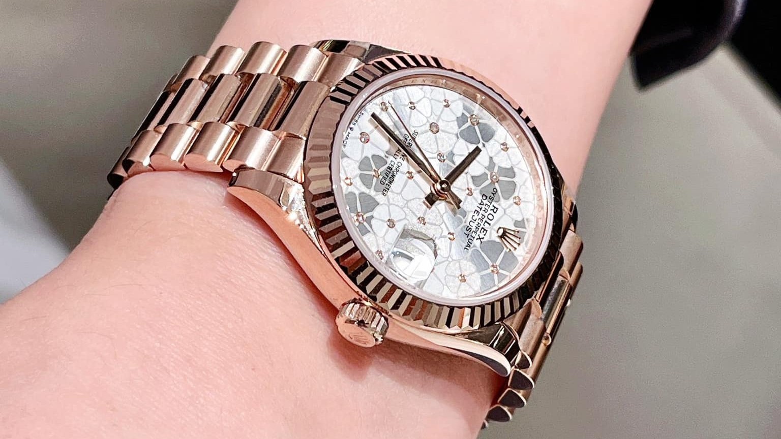  Rolex 278275 Datejust 31mm - Sở hữu mặt số Chocolate màu nâu tinh xảo