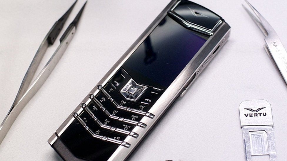 5 chiếc điện thoại Vertu đáng mua ngay bây giờ nếu bạn là tỷ phú  