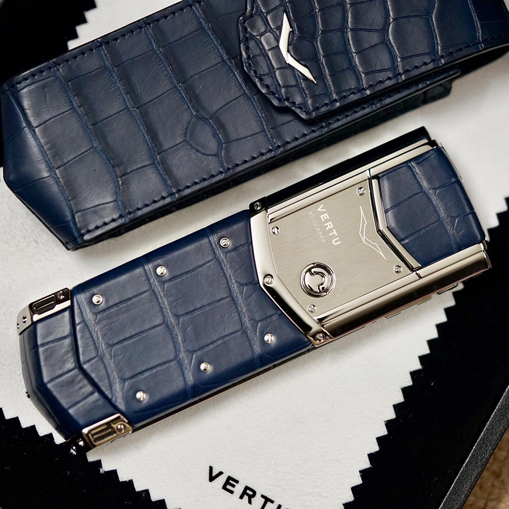 Vertu Signature S Navy Alligator