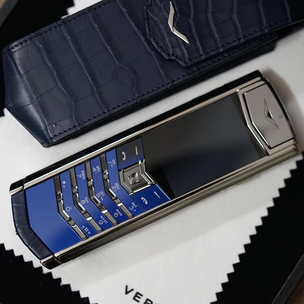 Vertu Signature S Navy Alligator